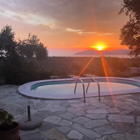 Hikers Trail 5 And 6 *