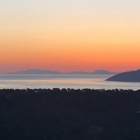 Willa Hikers Trail 5 And 6 Moni Evaggelistrias